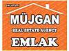 Müjgan Emlak فى   