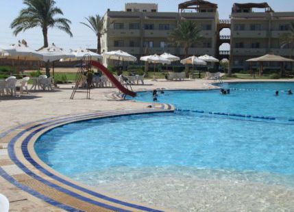 شاليه للإيجار فى العين السخنة - عتاقة - السويس