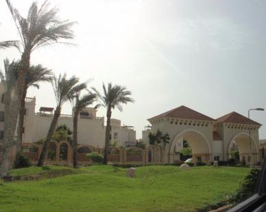 شاليه للإيجار فى العين السخنة - عتاقة - السويس