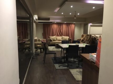 شقة للإيجار فى العجوزة - الجيزة