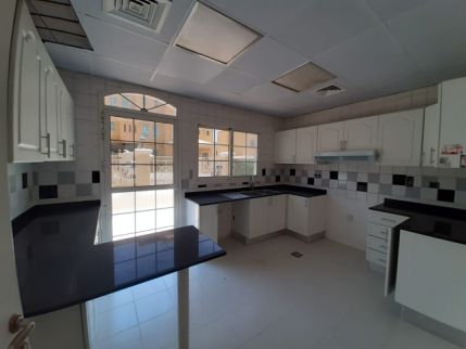 Villa For Rent In Mirdif - Dubai - Dubai