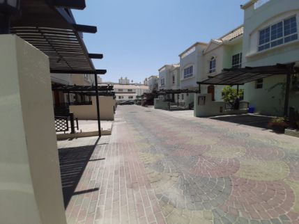 Villa For Rent In Mirdif - Dubai - Dubai