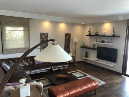 فيلا للإيجار فى ساريير - إسطنبول