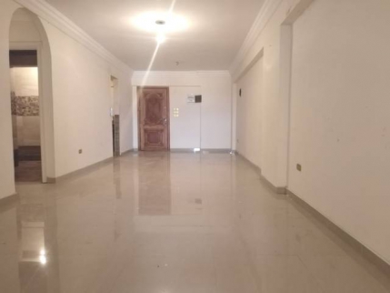 Apartment For Rent In Ganaklis - Qism El-Raml - Alexandria