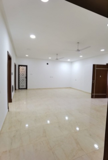 Villa For Rent In Ali - Central