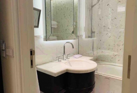 شقة للإيجار فى برج دبي داون تاون - دبي - دبيّ