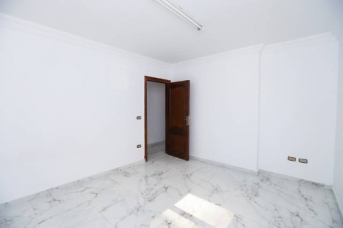 شقة للإيجار فى قسم سيدى جابر - الإسكندرية
