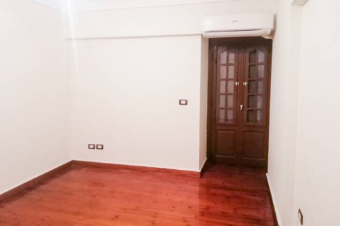 شقة للإيجار فى كامب شيزار - قسم باب شرقي - الإسكندرية