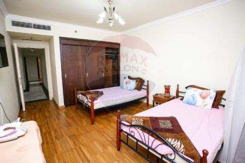شقة للإيجار فى سان استيفانو - قسم الرمل - الإسكندرية
