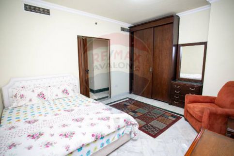 شقة للإيجار فى سان استيفانو - قسم الرمل - الإسكندرية