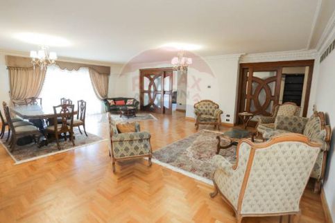 شقة للإيجار فى زيزينيا - قسم الرمل - الإسكندرية