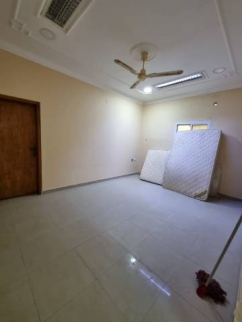 شقة للإيجار فى بني جمرة - الشمالية