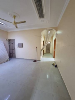 شقة للإيجار فى بني جمرة - الشمالية