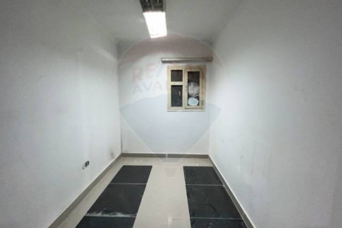 شقة للإيجار فى سابا باشا - قسم الرمل - الإسكندرية