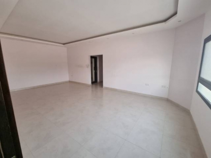 Villa For Rent In Madinat Hamad‎ - Northern