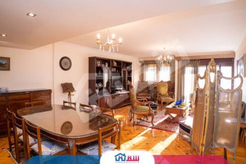 شقة للإيجار فى رشدي - قسم سيدى جابر - الإسكندرية