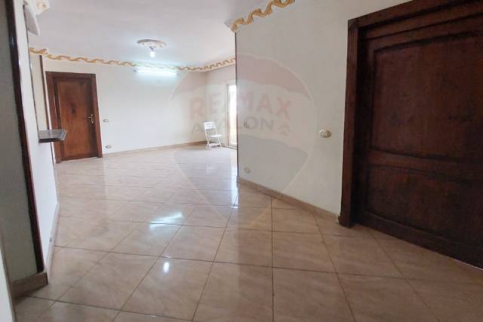 شقة للإيجار فى كامب شيزار - قسم باب شرقي - الإسكندرية