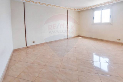 شقة للإيجار فى كامب شيزار - قسم باب شرقي - الإسكندرية