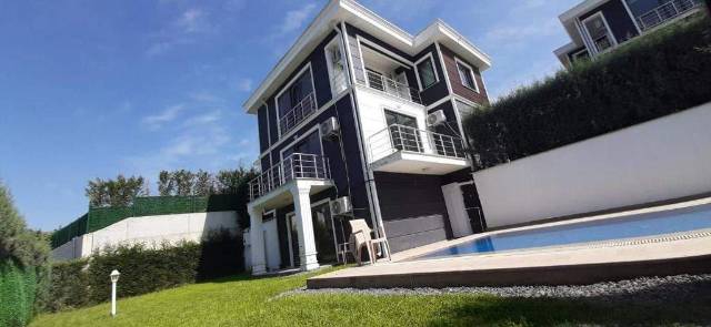 Villa For Rent In Sapanga - Sakarya