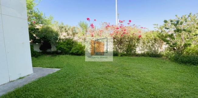 فيلا للإيجار