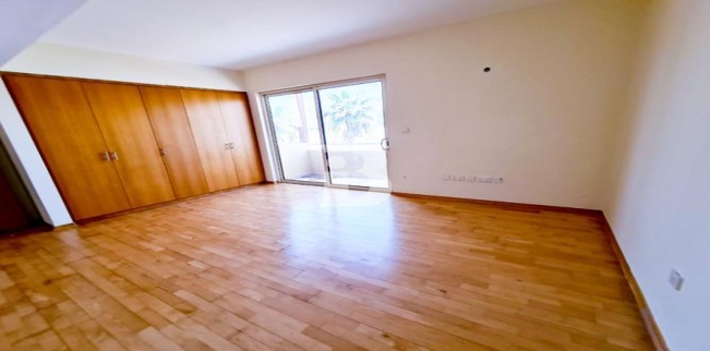 فيلا للإيجار