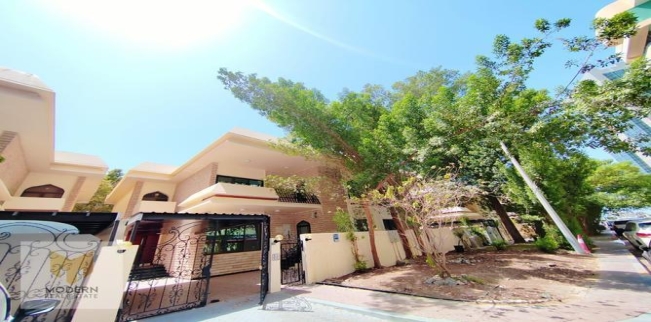 فيلا للإيجار