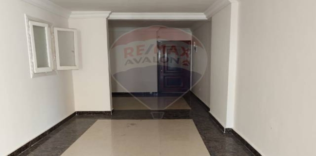 Apartment For Sale In Ganaklis - Qism El-Raml - Alexandria