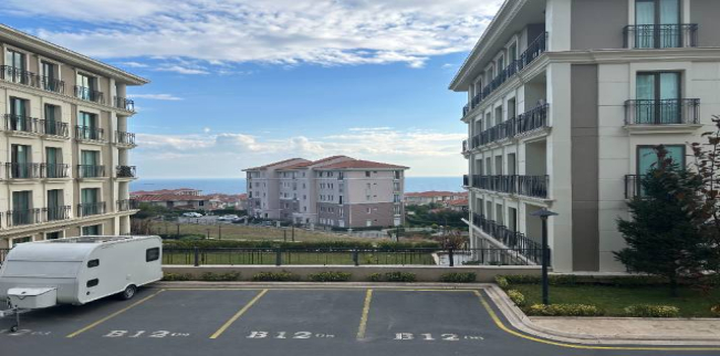 شقة للبيع فى بيليك دوزو - إسطنبول