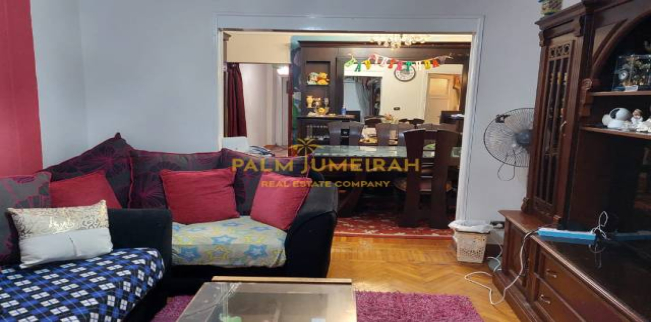 شقة للبيع فى جليم - قسم الرمل - الإسكندرية